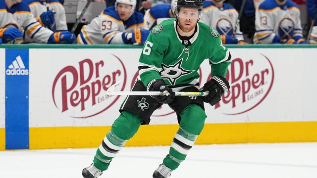 Buffalo Sabers v Dallas Stars