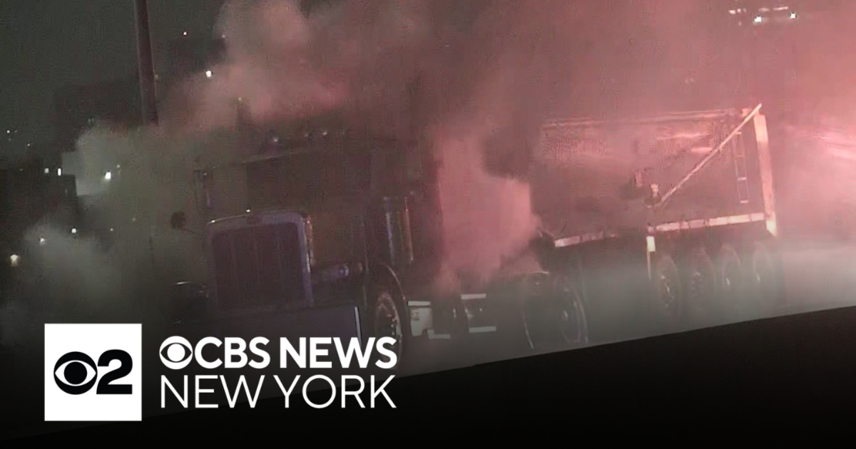 Drivers face delays on LIE after early morning truck fire CBS New York