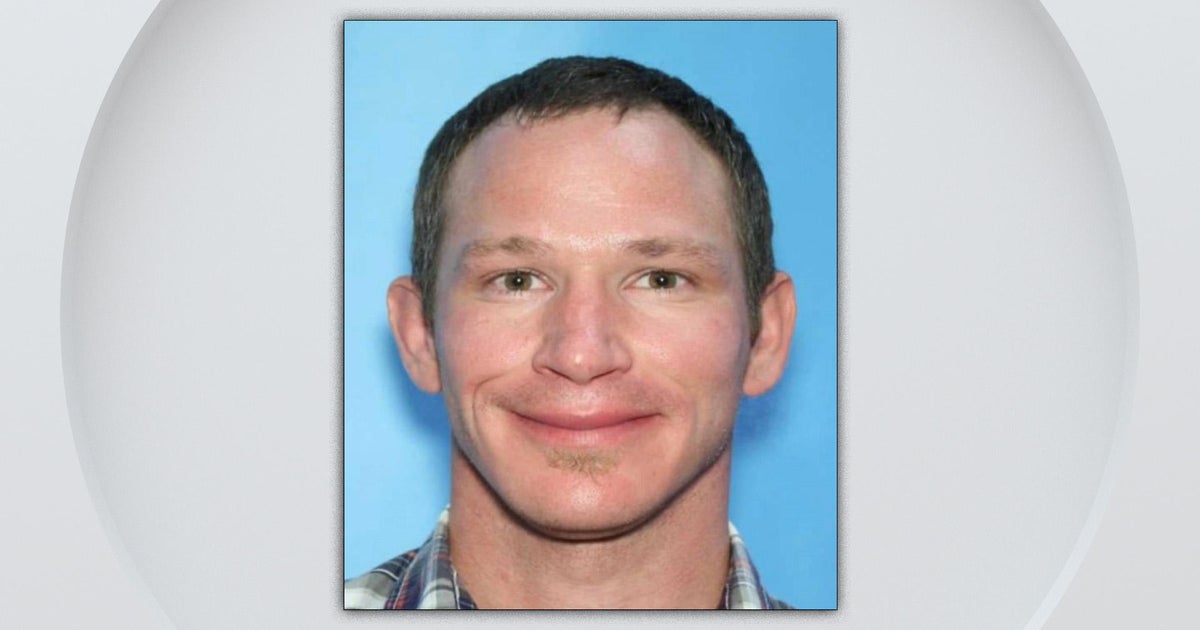 Authorities search for inmate who escaped from hospital while in police ...