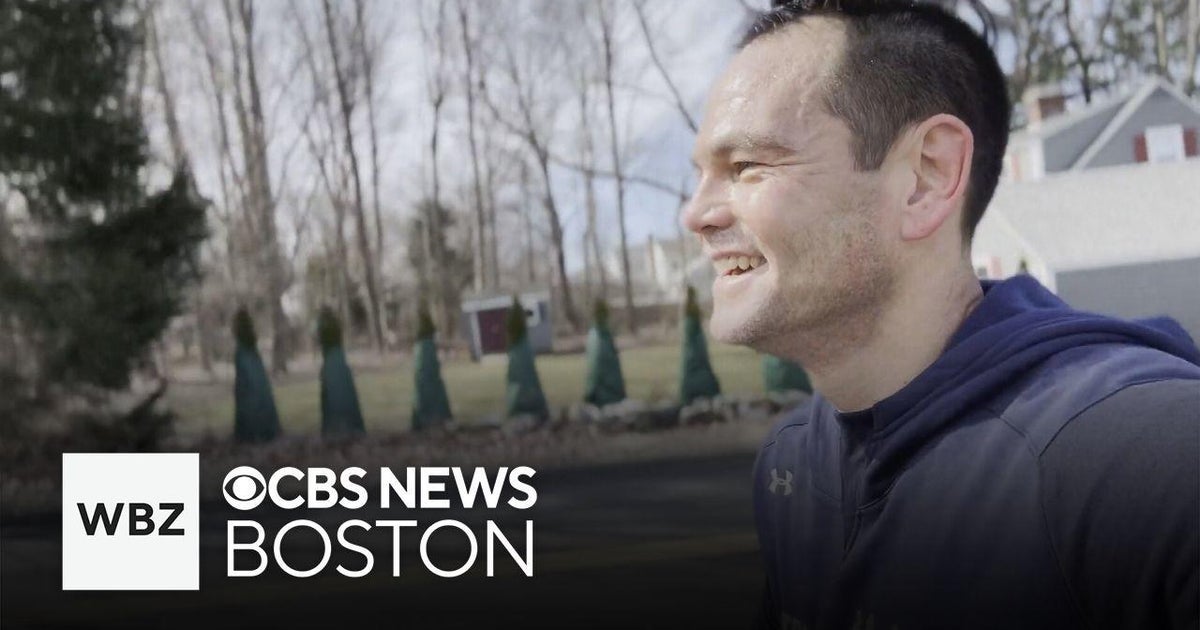 What it's like to run the Boston Marathon for Team Hoyt - CBS Boston