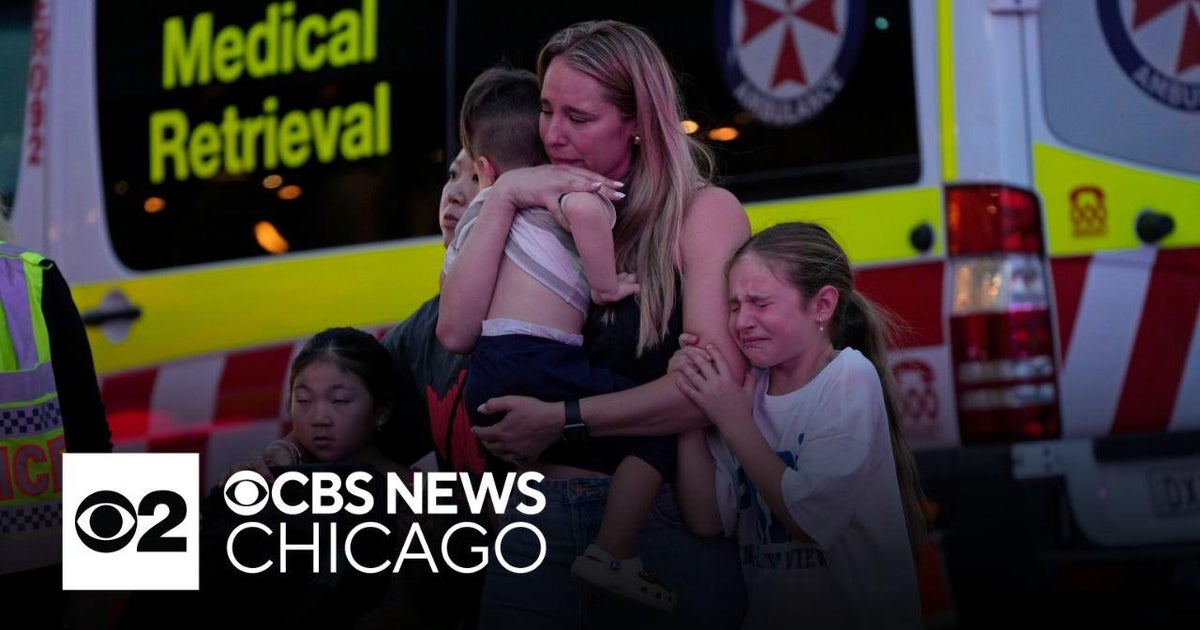 Sydney mall attacker might have targeted women  CBS News