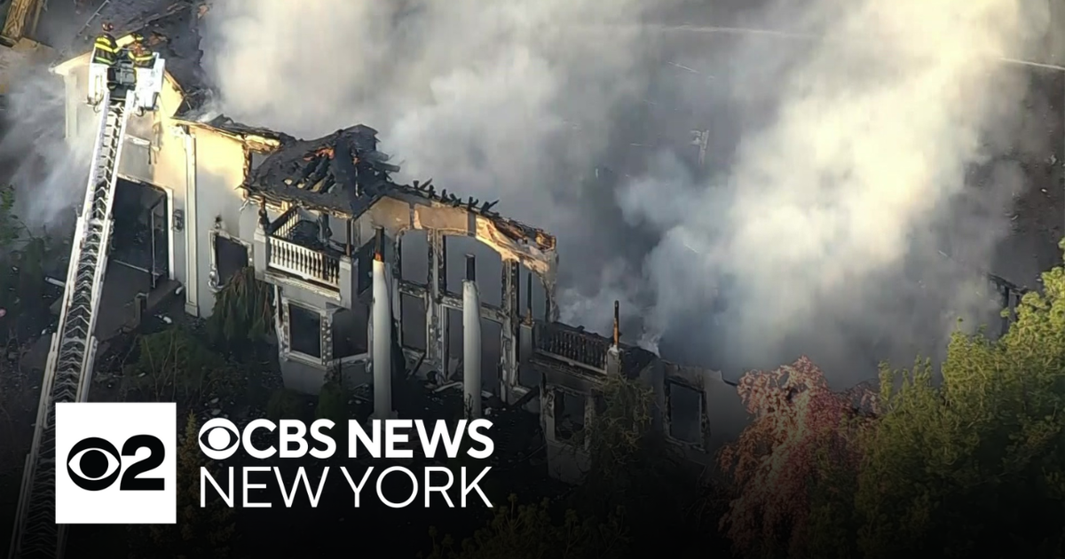 Fire rips through large home in Rockland County, New York - CBS New York