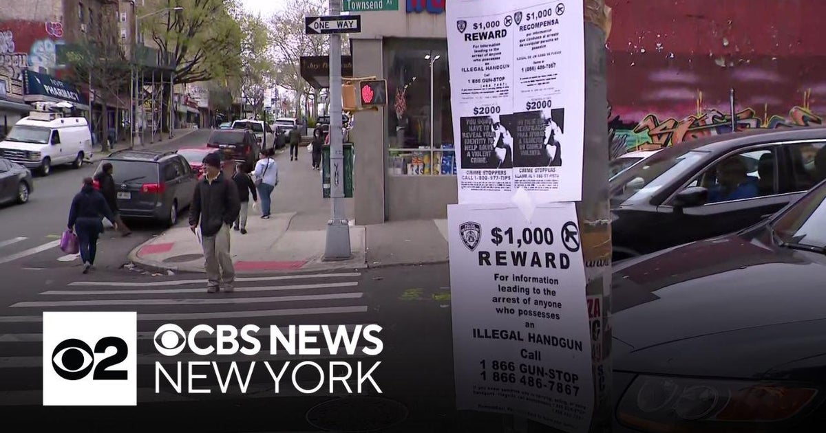 Bronx residents voice concerns following deadly shooting - CBS New York