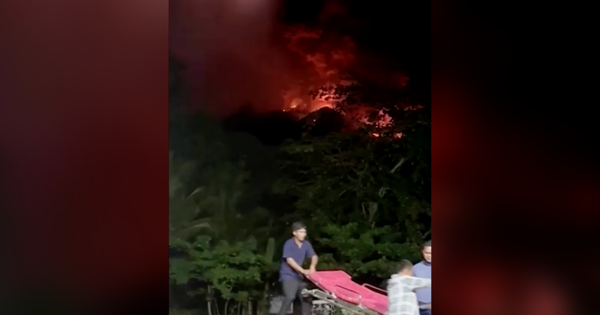 Multiple eruptions from Ruang volcano in Indonesia lead to evacuation of at least 800 people