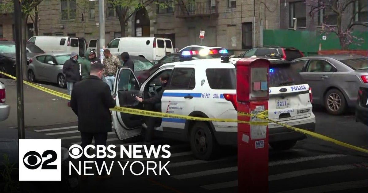 Man fatally stabbed in Bronx parking dispute, witnesses say - CBS New York