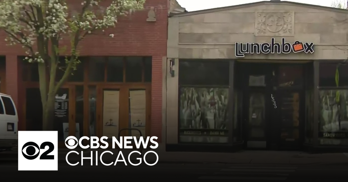 Fire breaks out inside restaurant set to open soon on Chicago's North ...