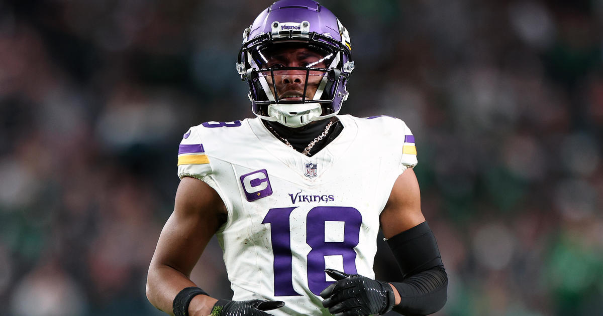 Justin Jefferson absent from Vikings OTAs as team works on new deal with star  WR, AP source says - CBS Minnesota