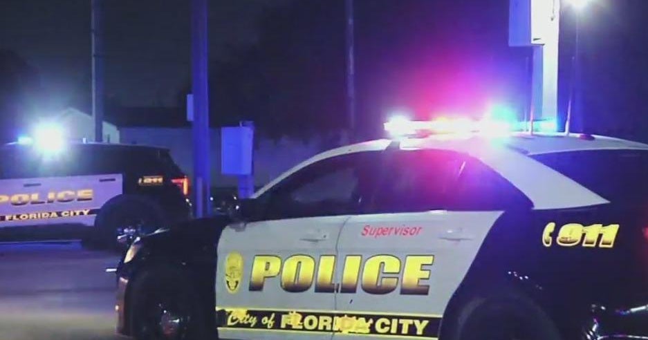 Man accused of killing girlfriend, driving around with body in his car ...