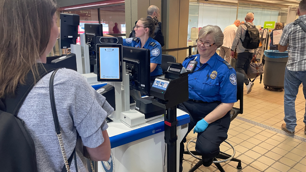 New technology at Pittsburgh International Airport to increase
efficiency at TSA checkpoint