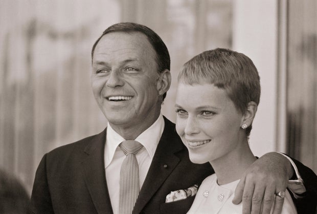 Mia Farrow and Frank Sinatra in 1966