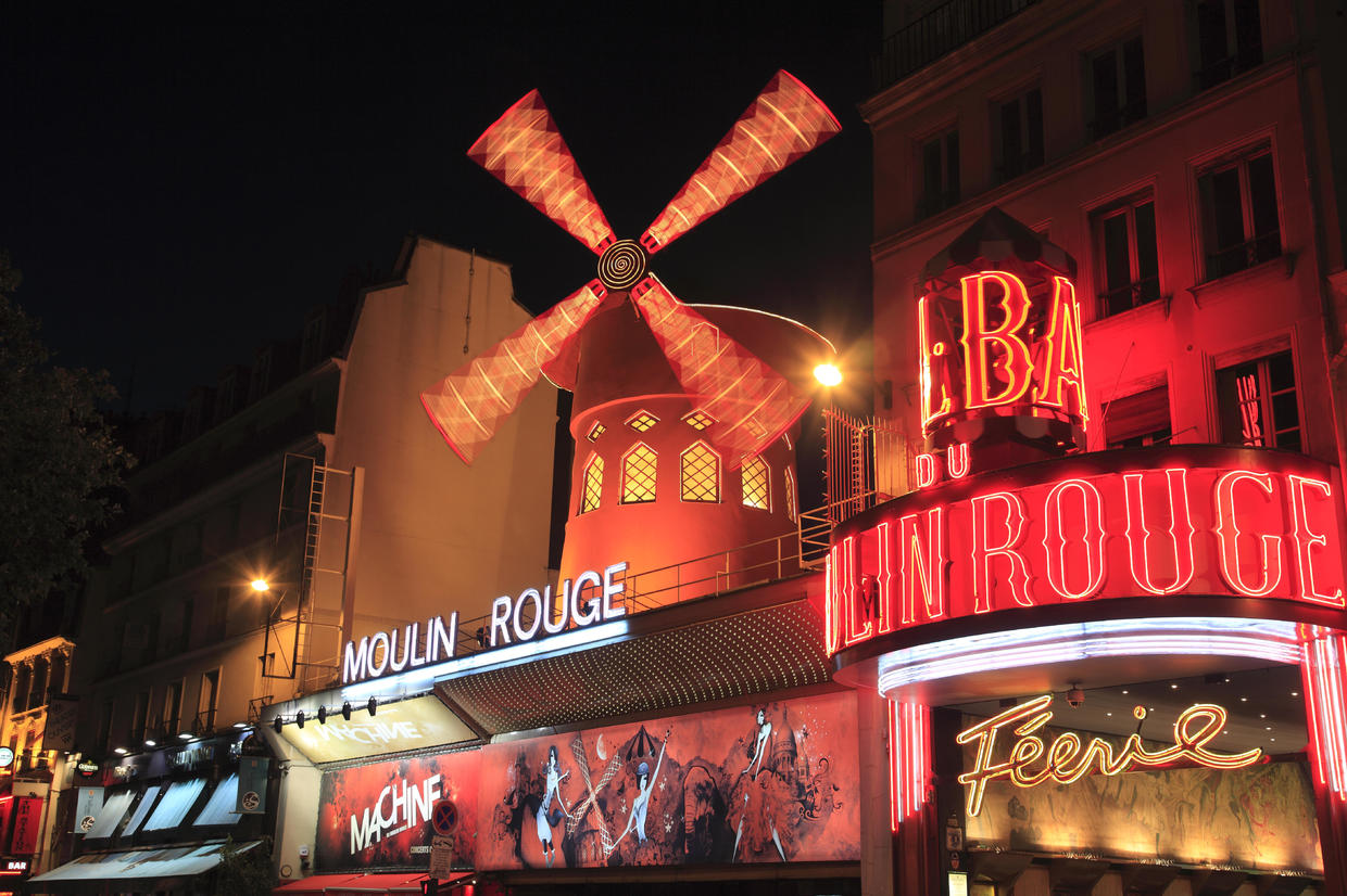 Windmill Sails Mysteriously Fall Off Paris' Iconic Moulin Rouge Cabaret ...