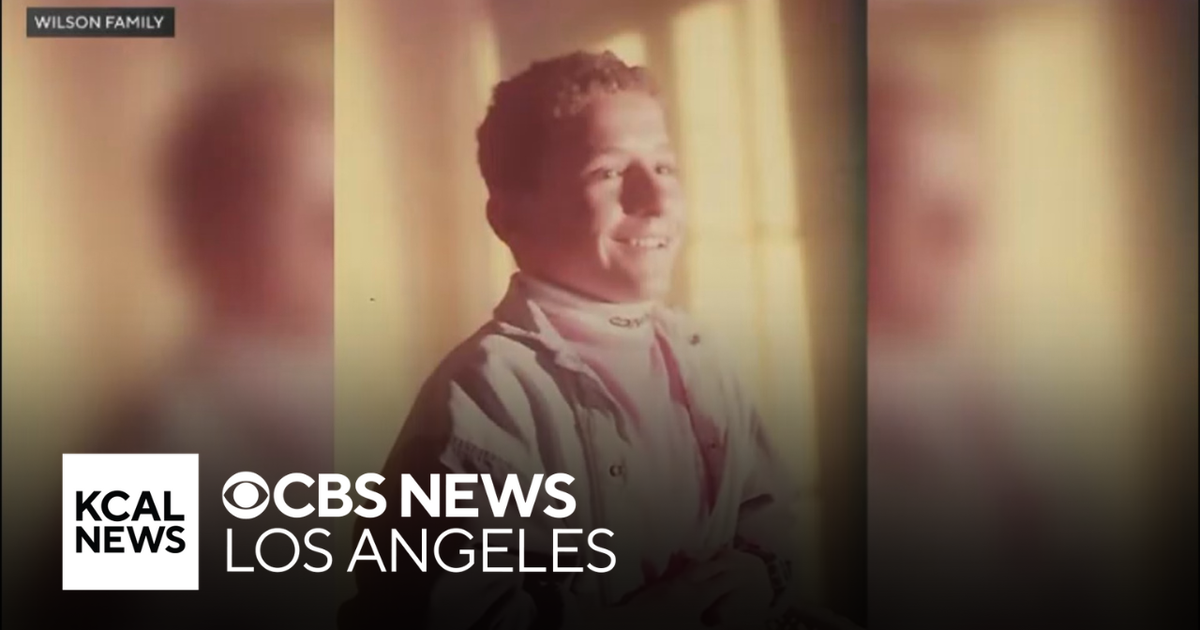 Shooting victim remembers the night his friend was killed 32 years ago ...