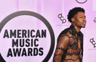 2022 American Music Awards - Arrivals 