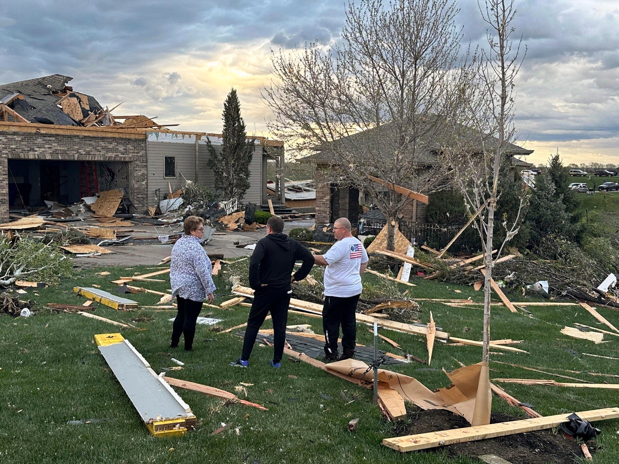 Tornadoes leave a trail of destruction in Oklahoma, communities begin ...