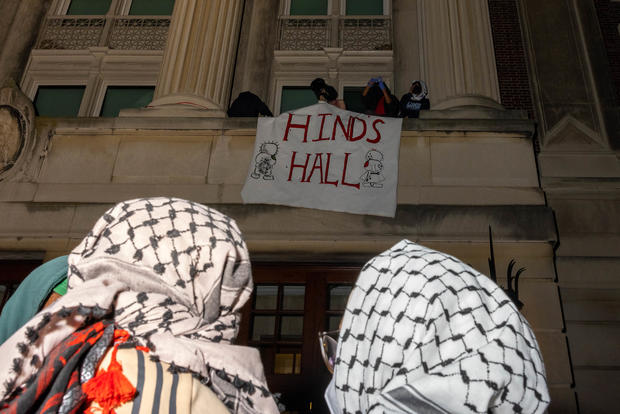 Columbia University Issues Deadline For Gaza Encampment To Vacate Campus 