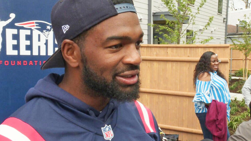 Jacoby Brissett is ready for a quarterback competition with Drake Maye