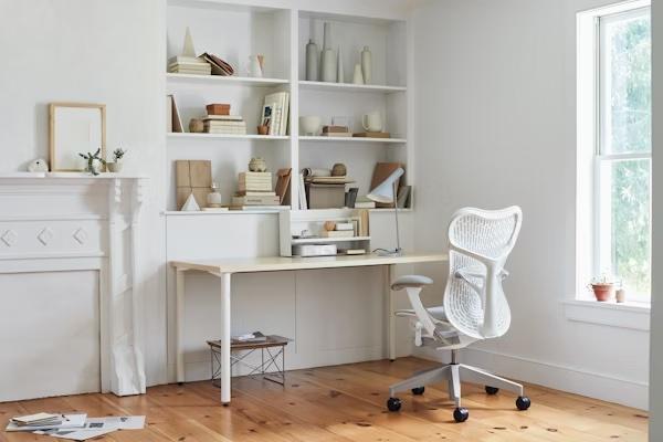 Herman Miller Everywhere Table