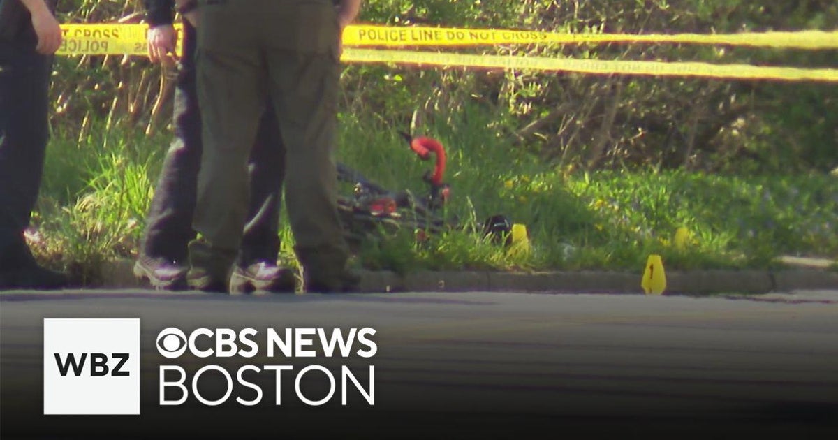 Taunton police investigate car crash involving cyclists - CBS Boston