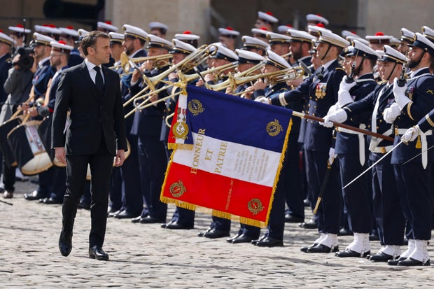 FRANCE-POLITICS-CEREMONY-HISTORY-DEFENSE