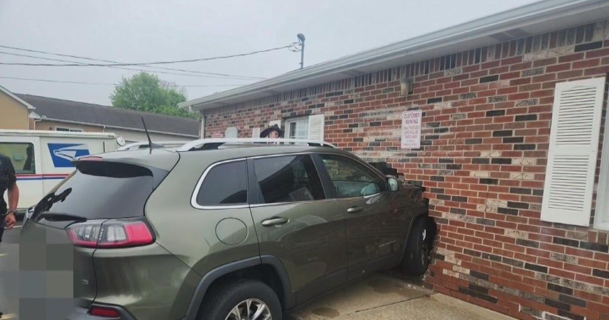 Westmoreland City Post Office condemned after SUV crashes into building