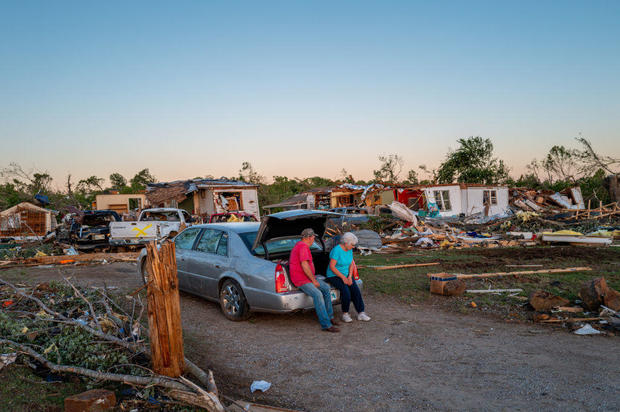 Oklahoma Town Of Barnsdall Hit By Deadly Tornado 