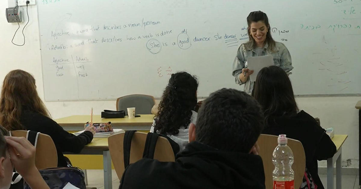 Amid war, several schools in Israel bring together Jewish and Arab students
