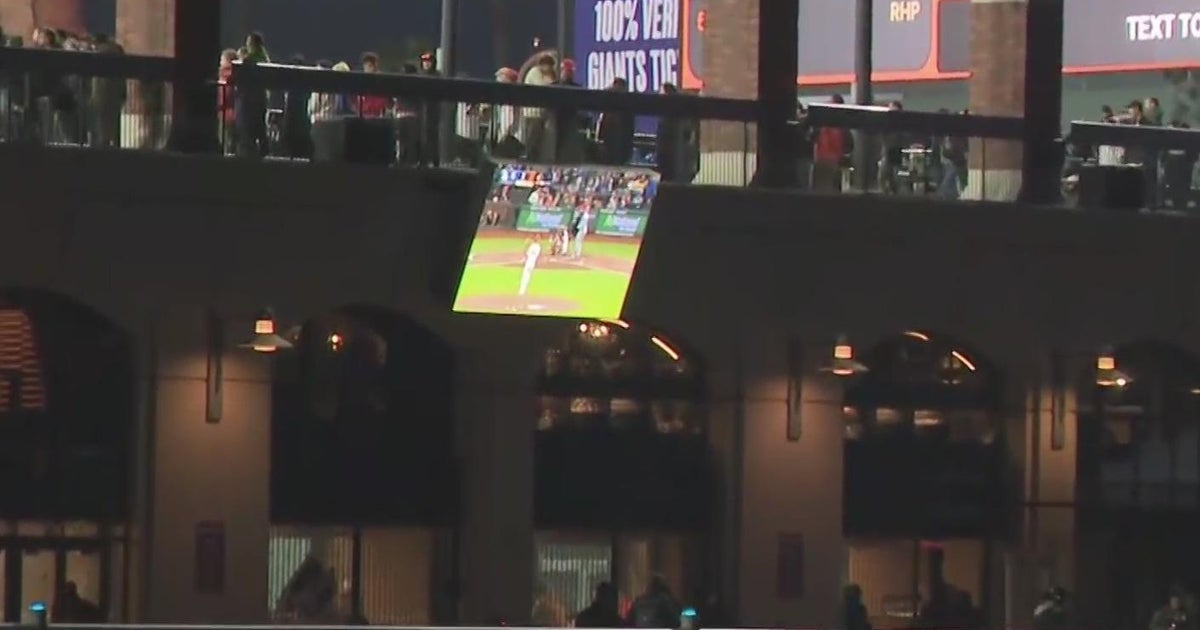 Oracle Park kayakers in McCovey Cove get big-screen video monitor to ...