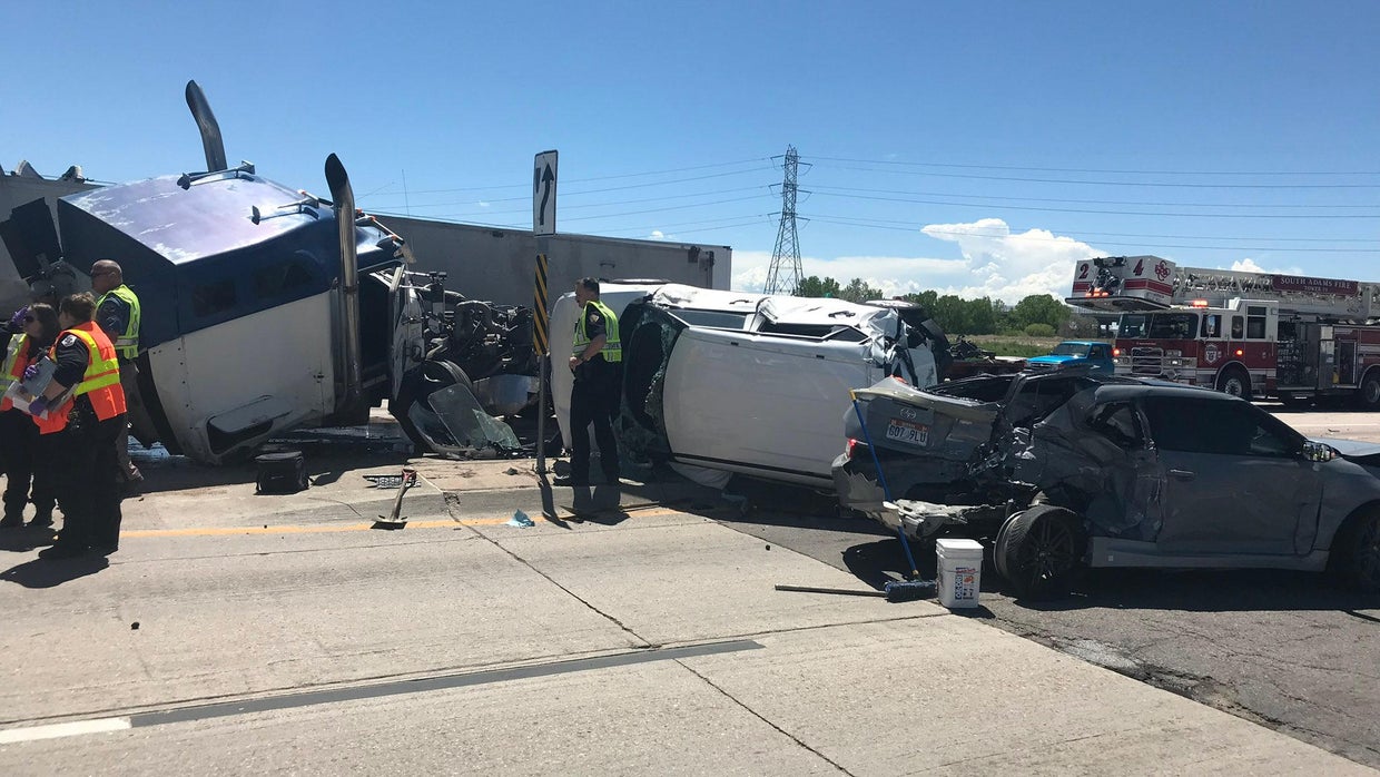 Multi-vehicle crash shuts down Highway 85 north of Denver metro area ...