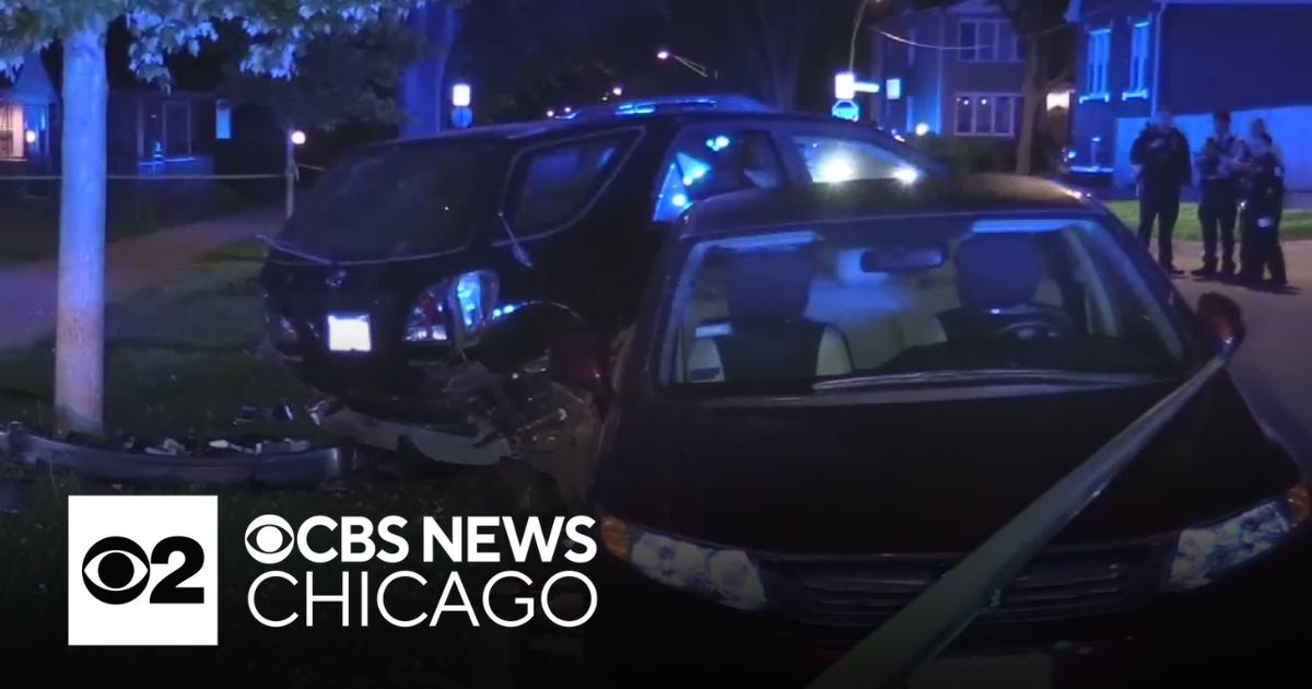 Man killed after being shot, crashing into parked cars on South Side ...