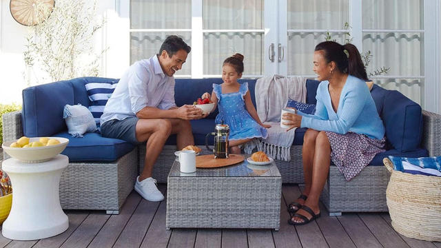 memorial-day-deals-at-amazon-patio-furniture-hero.jpg 