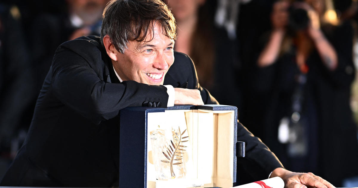 „Анора“ на Шон Бейкър печели Златна палма, най-високото отличие на филмовия фестивал в Кан