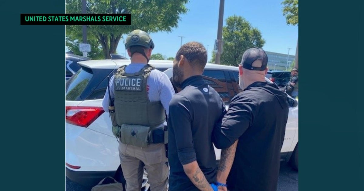 U.S. Marshals arrest man accused of assaulting, robbing off-duty Philadelphia officer of gun - Vimarsana News