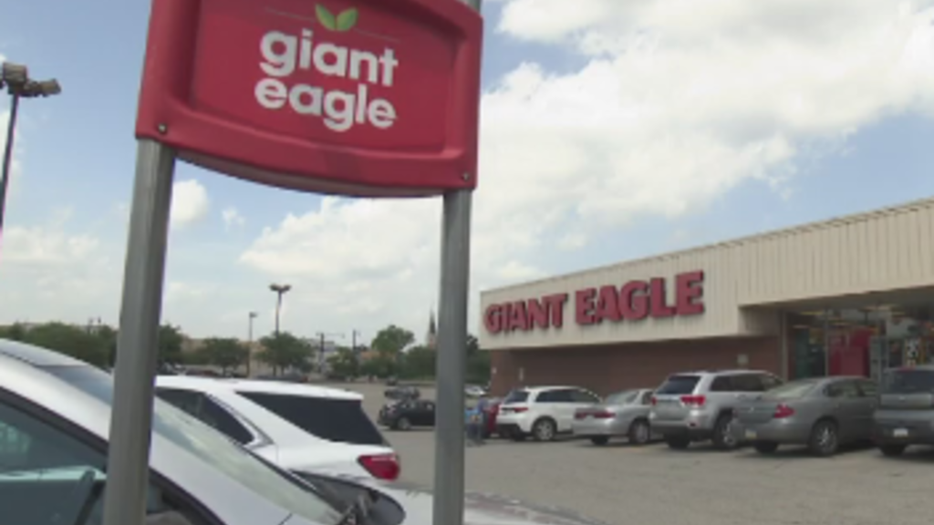 Giant Eagle says it's lowering prices on produce items