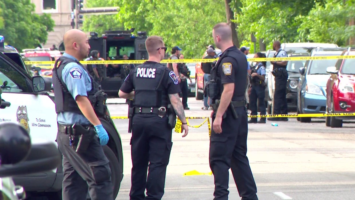 Police officer among 2 killed in Minneapolis shooting; suspect also ...