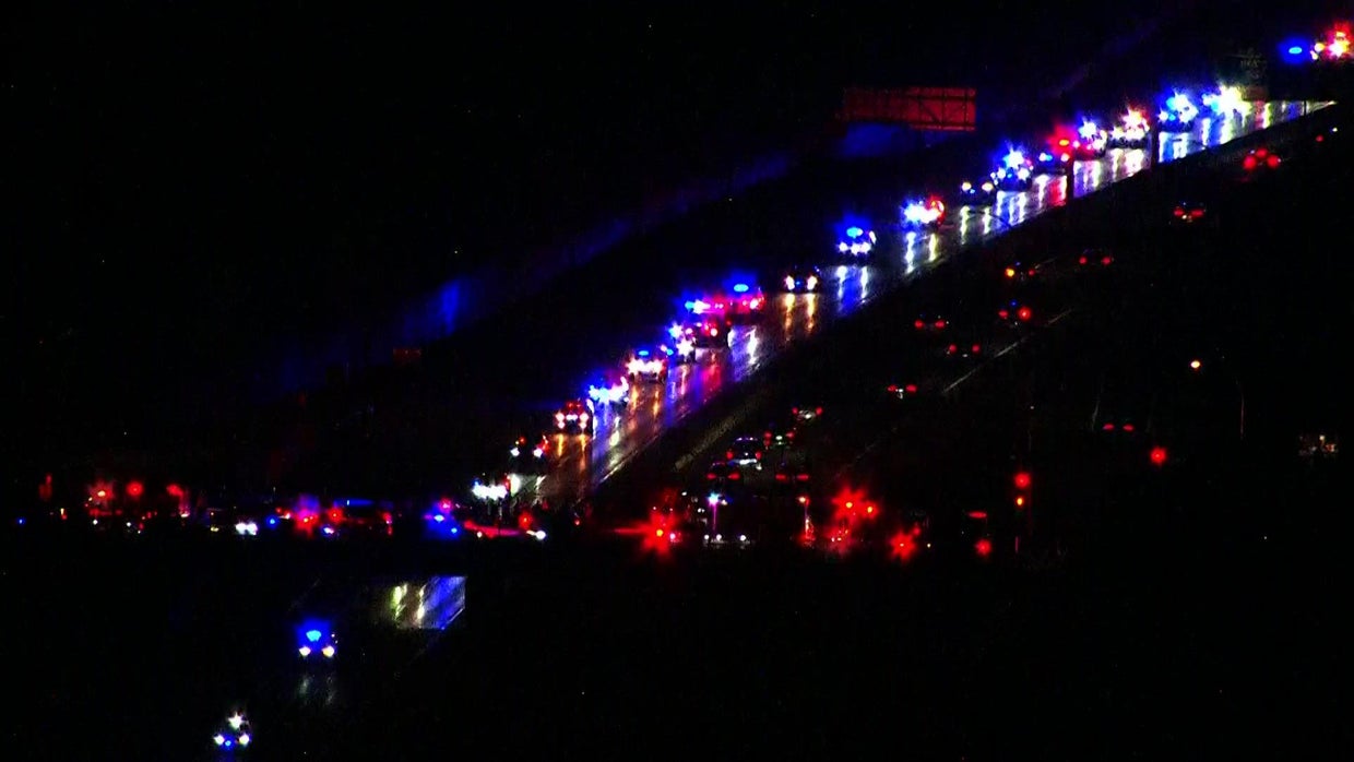 Police officer among 2 killed in Minneapolis shooting; suspect also ...