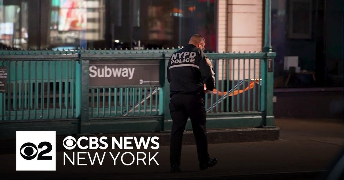 31-year-old man shot and injured on Manhattan subway - CBS New York