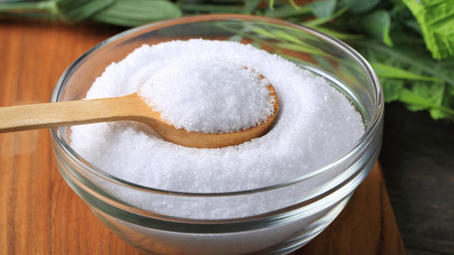 Xylitol in a glass bowl 