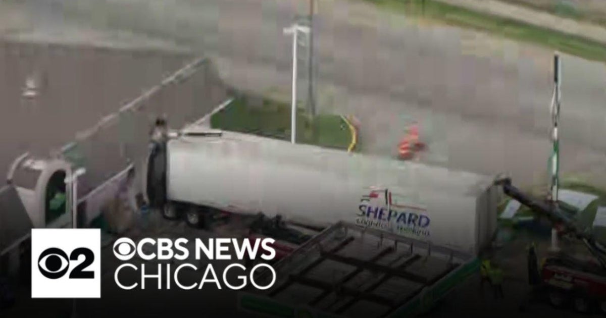 Semi crashes into gas station in Momence, Illinois CBS Chicago