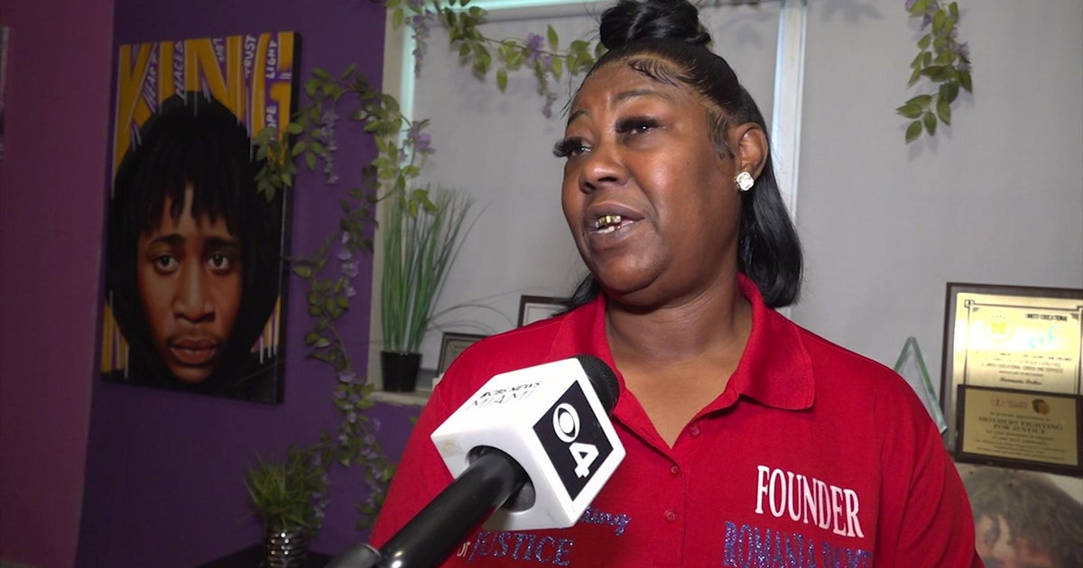 Miami mom turns pain of losing son into action by raising awareness to end gun violence - Vimarsana News
