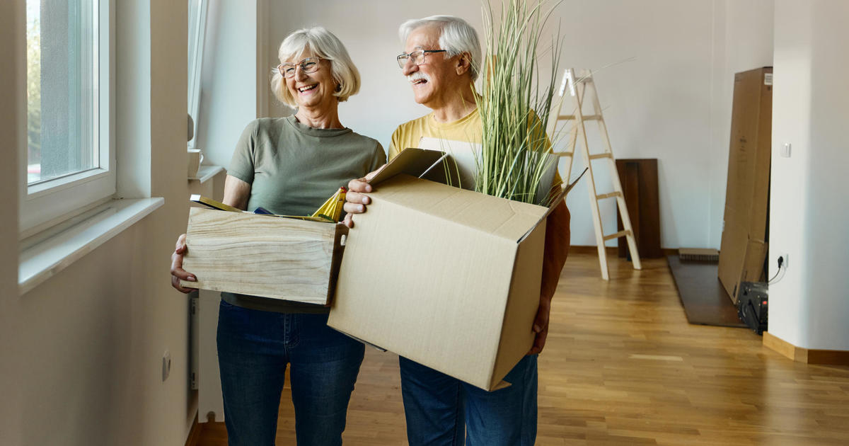 Трябва ли възрастните хора да получат жилищен заем по време на пенсиониране? Ето какво мислят експертите