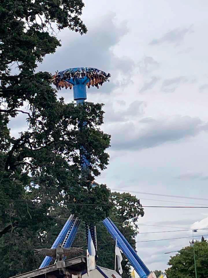 28 rescued after ride malfunctions at century-old amusement park in ...