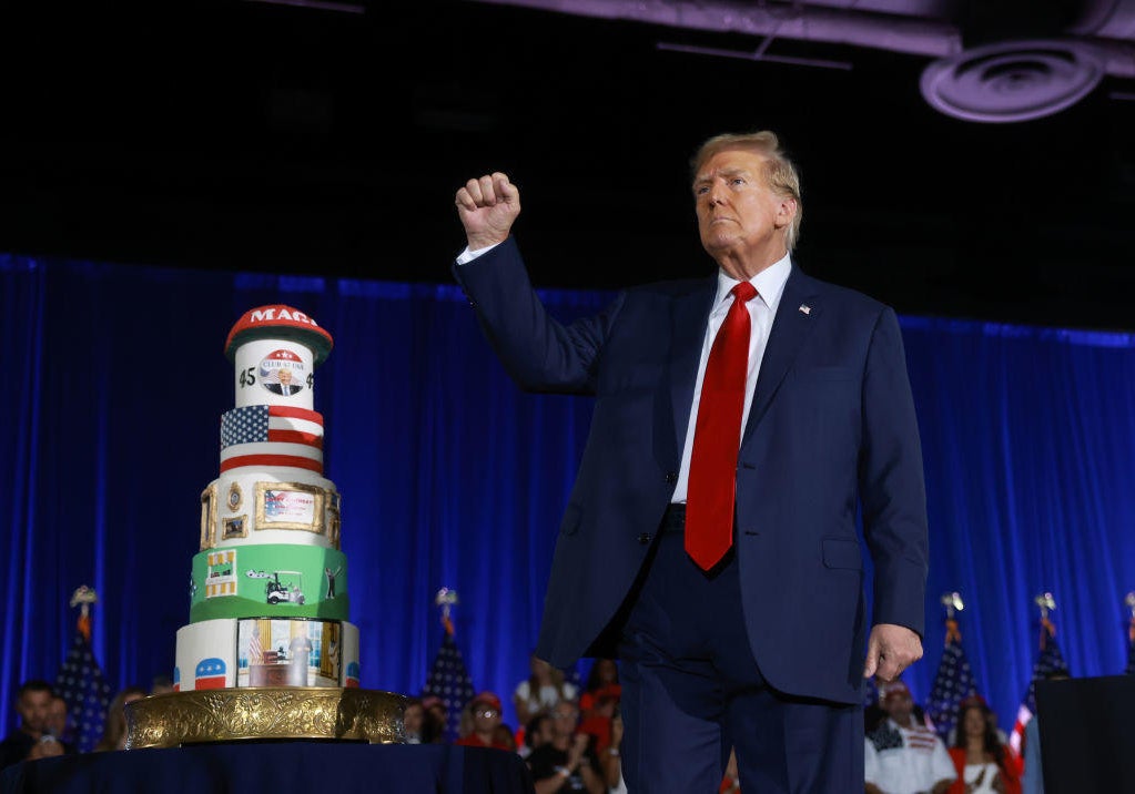 Trump celebrates 78th birthday in West Palm Beach as Rubio makes