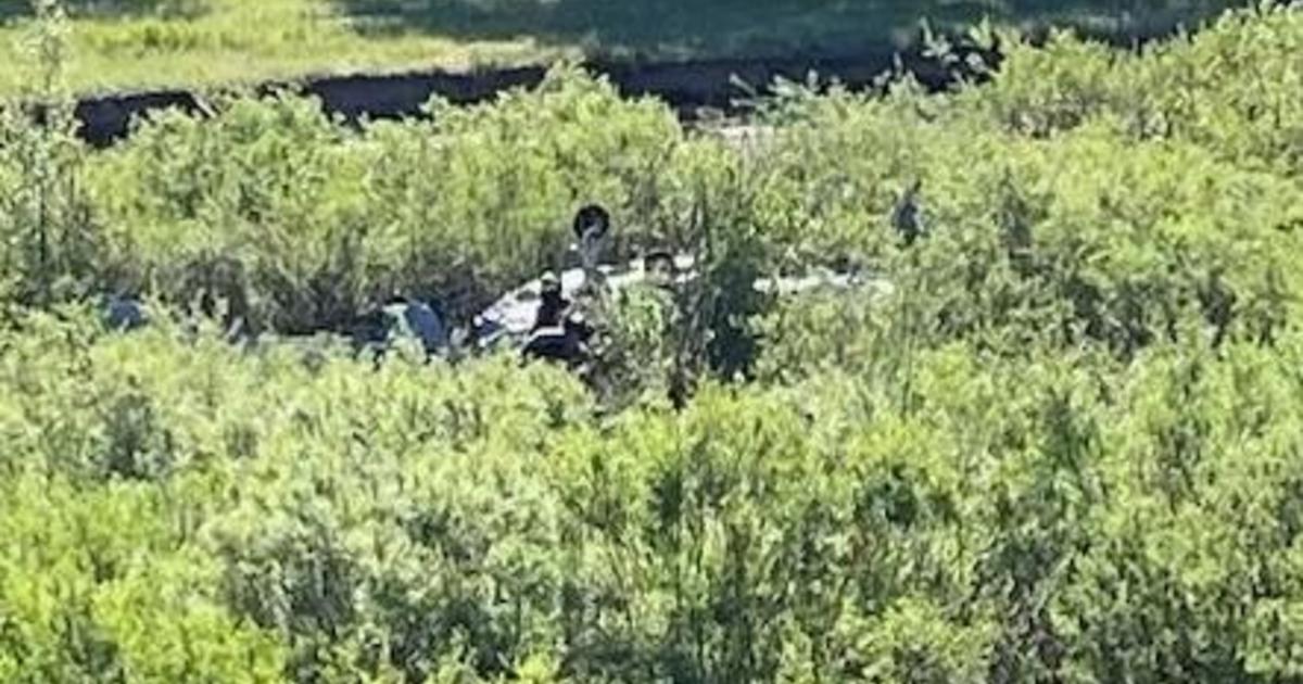 Small plane attempts emergency landing on highway, lands in creek bed near Larkspur; 2 injured
