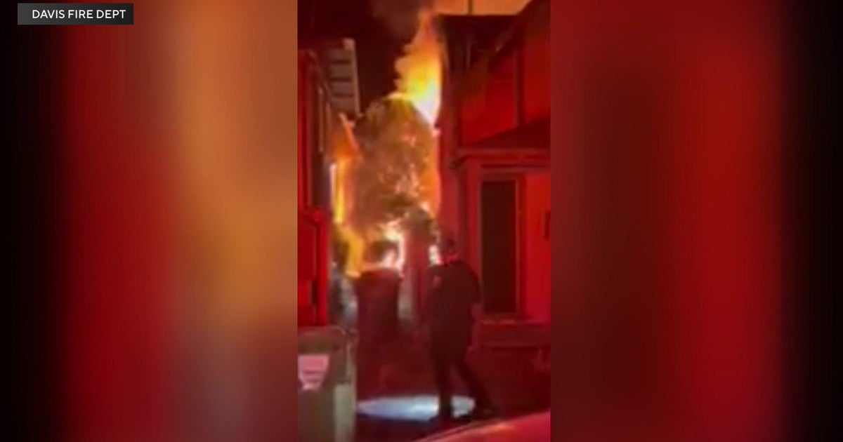 Fire that erupted at vacant Davis home stopped before it could spread