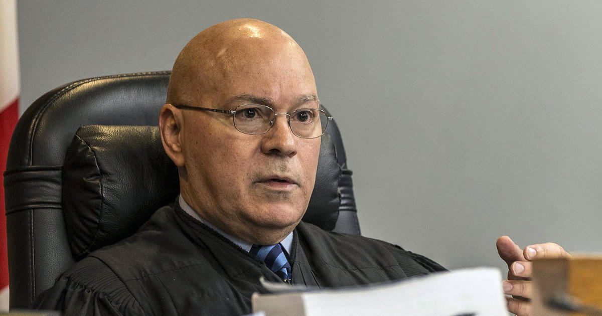 Miami-Dade Circuit Judge Alberto Milian could face reprimand