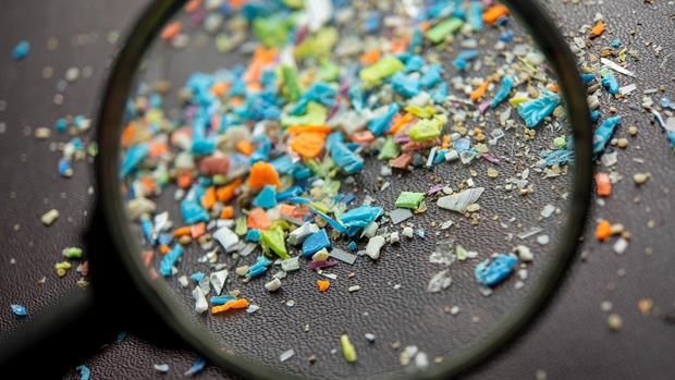 cbsn-fusion-how-dangerous-are-microplastics-how-often-do-people-ingest-thumbnail.jpg 