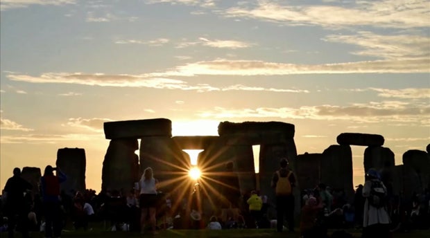 Solstício de verão em Stonehenge