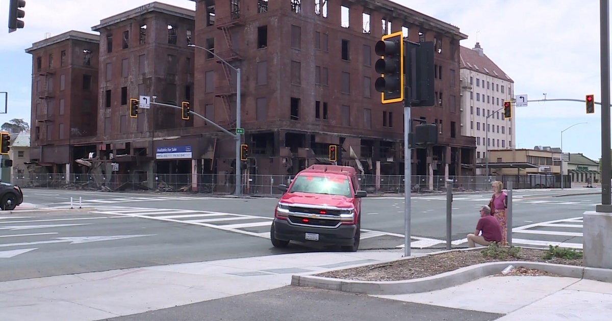 Hotel Marysville fire negatively impacting nearby businesses, community gathers for support