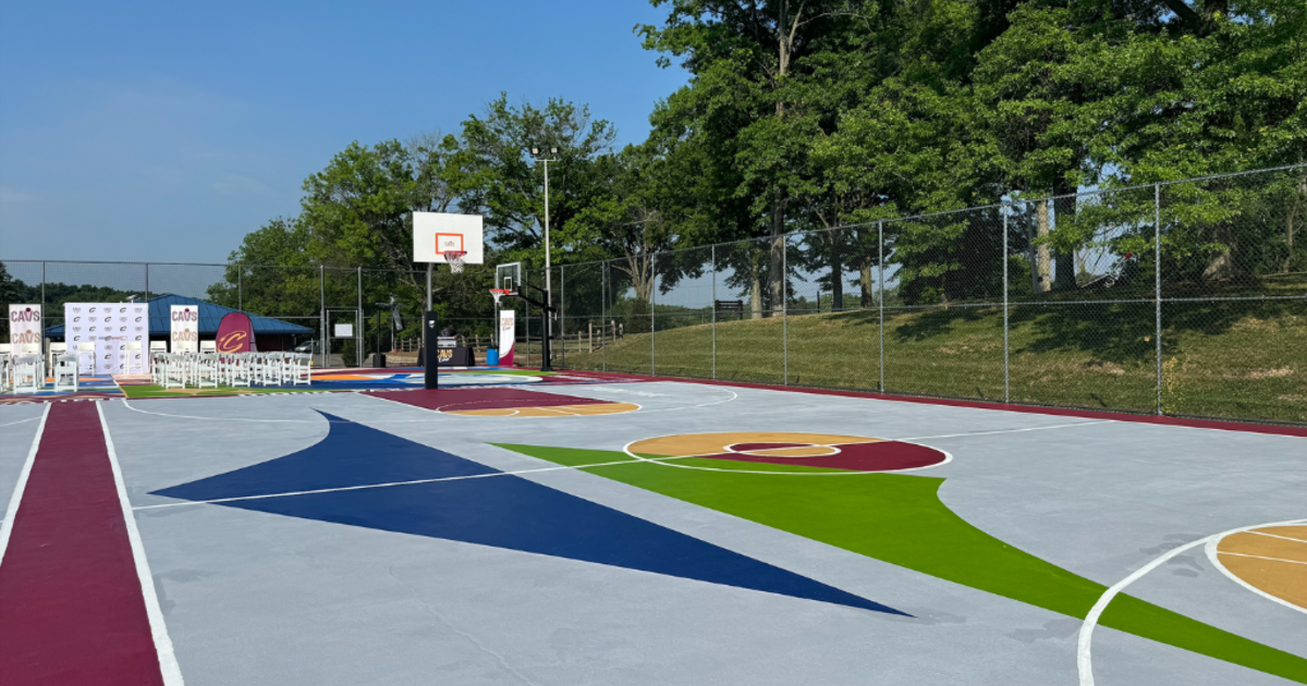 Cleveland Cavaliers team up with Moon Township to provide brand-new basketball courts