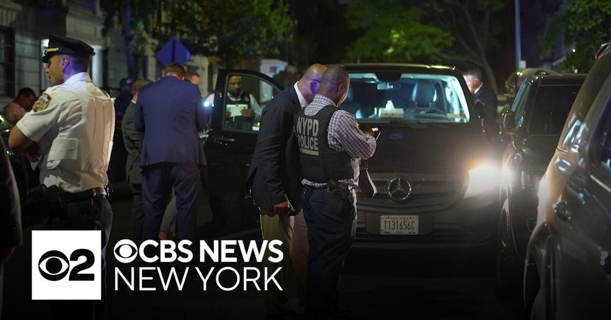 Rideshare driver shot in Brooklyn, sources say - CBS New York